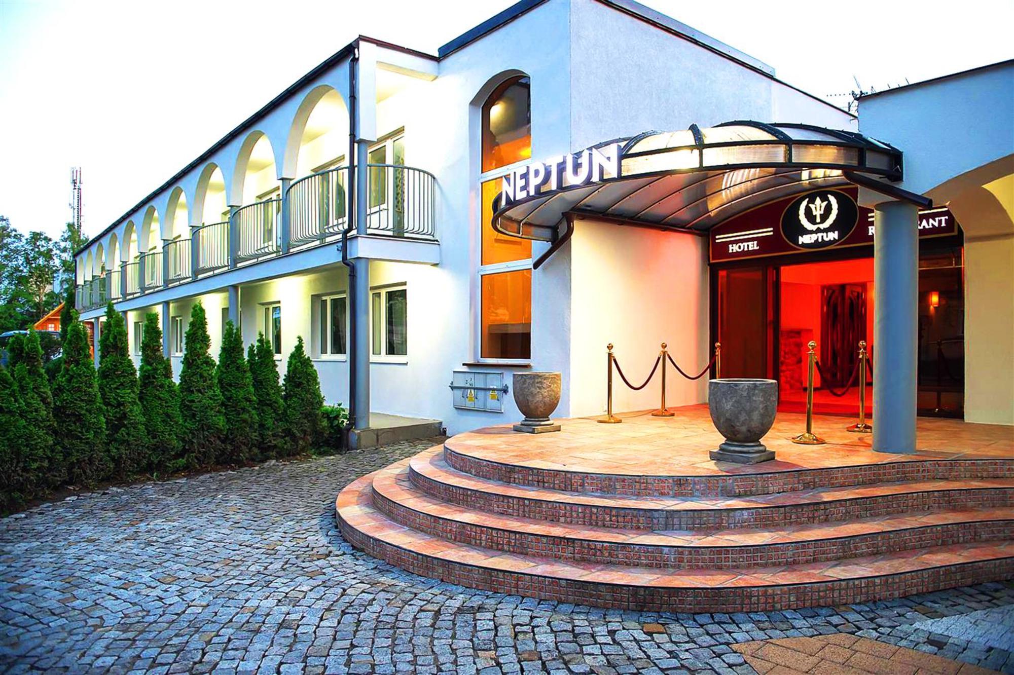 Hotel Neptun Jastrzębia Góra Kültér fotó