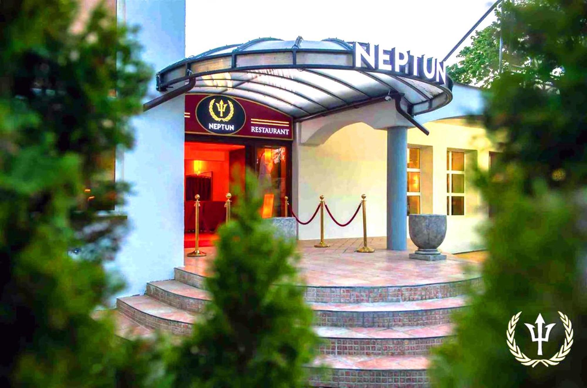 Hotel Neptun Jastrzębia Góra Kültér fotó